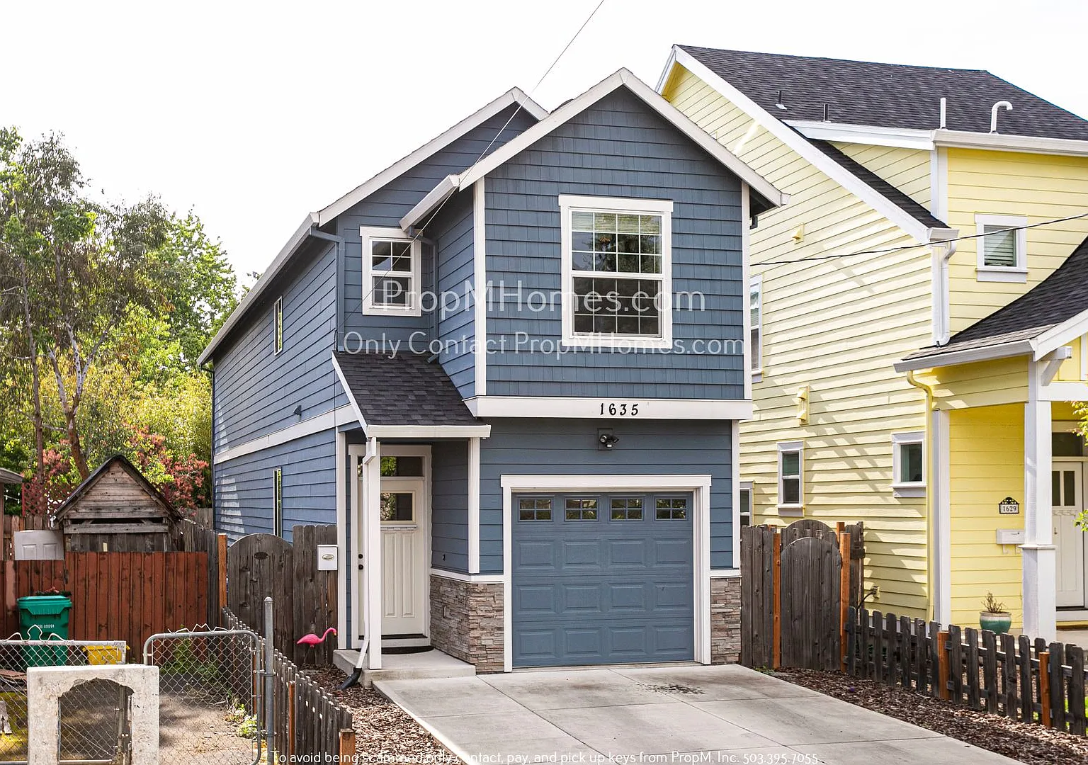 Three Bedroom Gem In The Heart Of Montavilla! — Photo 1