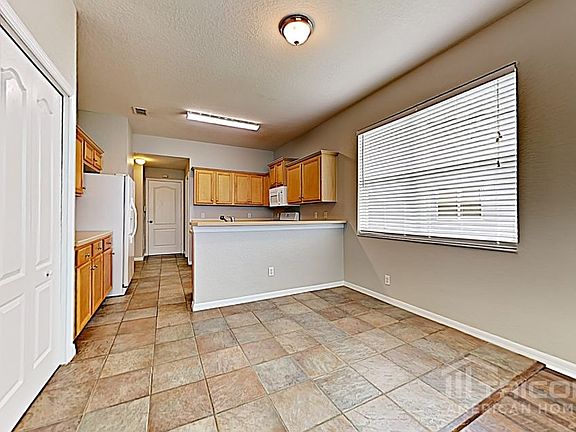 5th image of 9302 Logwood Ct