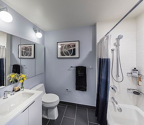 5th image of 45 Hoyt St APT 12H