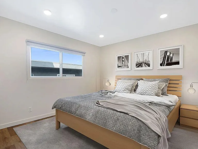 1155 N Madison Ave #11 — Photo 4