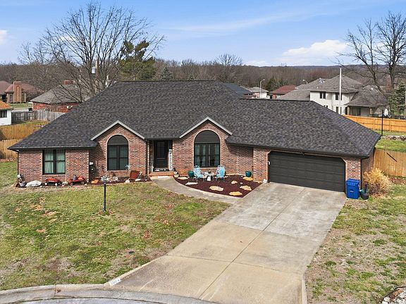 2nd image of 3983 N Courtney Circle