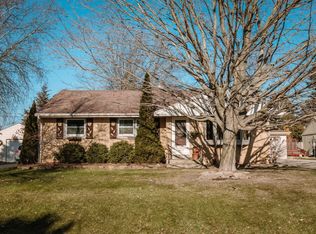 4702 W Spring Ln, Brown Deer, WI 53223