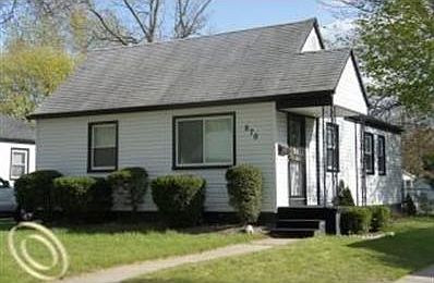 1st image of 670 2nd Ave