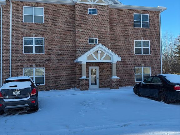 3rd image of 700 N 22nd St #305
