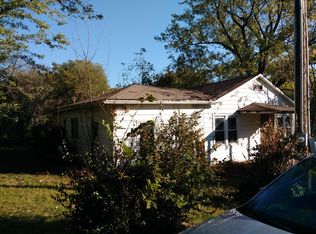 606 2nd St, Cabool, MO 65689