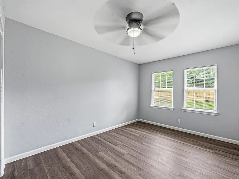 5859 Flamingo Dr — Photo 11