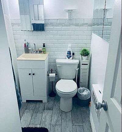 First Floor Apt - Bathroom