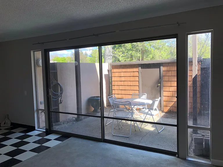2241 Woodside Ln E #4 — Photo 9