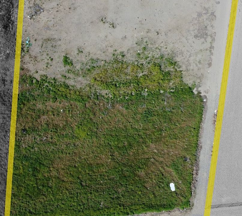 2nd image of 0 NE Main Ave