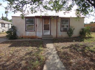 802 NE 5th St, Andrews, TX 79714