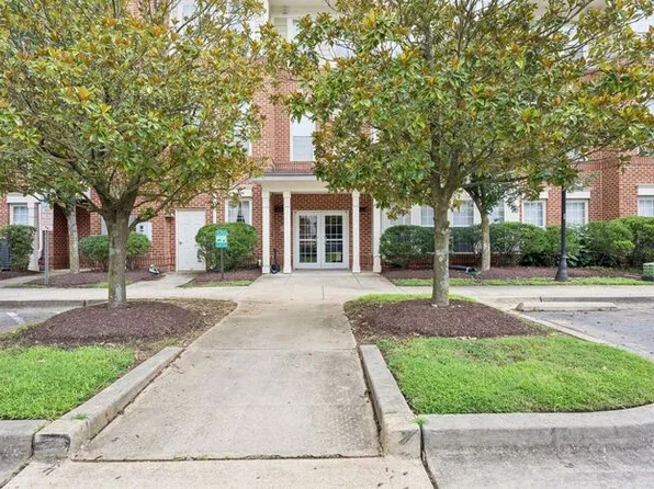 600 Edelen Station Pl APT 102, La Plata, MD 20646