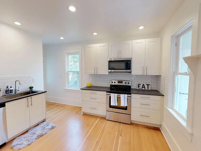 1730 SE 35th Pl #A — Photo 14