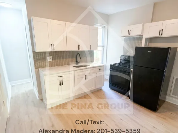 (undisclosed Address), West New York, NJ 07093