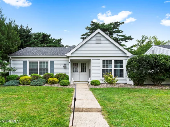 542A Norwich Court, Manchester, NJ 08759