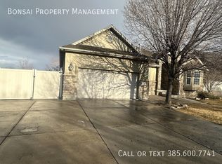 8313 S Boulder Creek Rd, West Jordan, UT 84081