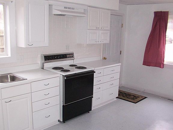 5th image of 2506-2510 Maplehurst Dr