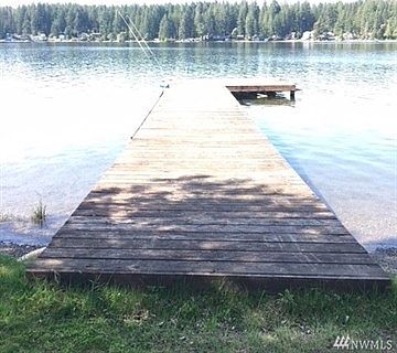 2nd image of 1611 E Mason Lake Dr E