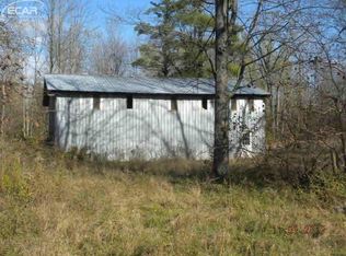 6383 Maple Rd, Vassar, MI 48768