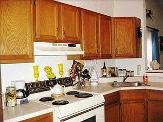 3rd image of 27 Brenden Ct
