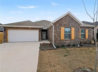 6907 SW High Meadow Blvd, Bentonville, AR 72713
