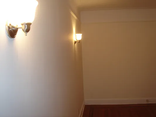 Rented by Metroline Realty | media 63