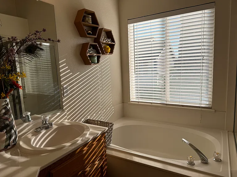 2155 Devin Ct — Photo 17