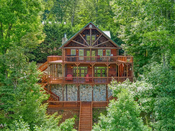 1952 Sink Valley Rd, Butler, TN 37640