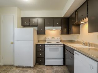 8718 Wornall Rd #E232510E6, Kansas City, MO 64114