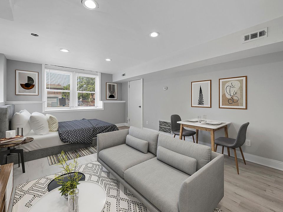 1st image of 2626 S Kingshighway Blvd