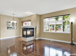 1797 Hollybrook Cir, Anchorage, AK 99507
