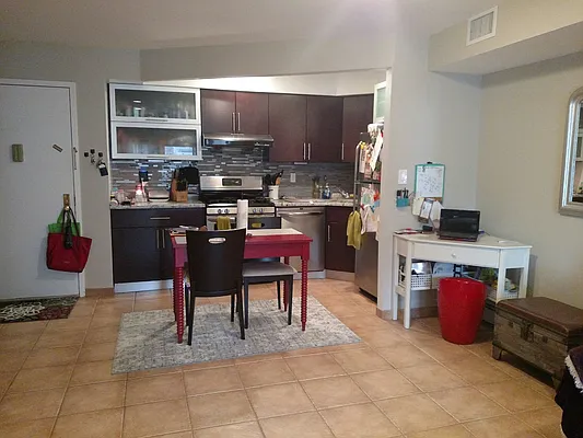 Rented by NY Space Finders Inc. | media 10