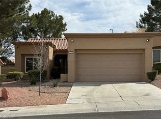 10101 Hemet Dr, Las Vegas, NV 89134
