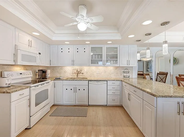 1 Benjamin Franklin Dr #93 — Photo 19