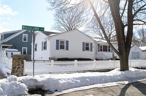 1st image of 2 Woodlawn Ave