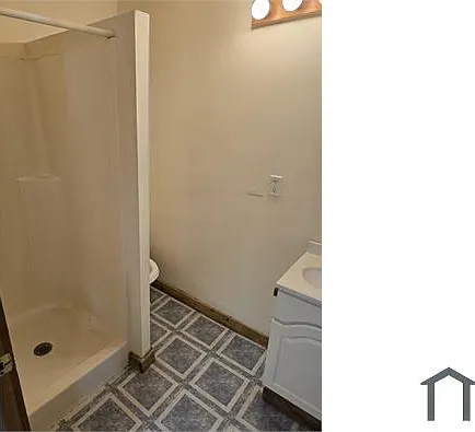 518 Moen Ave #4 — Photo 5