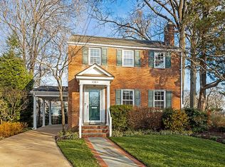 5984 9th Rd N, Arlington, VA 22205