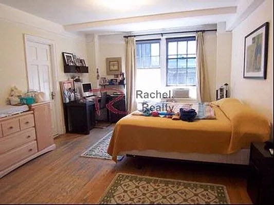 Rented by Rachel Realty | media 14
