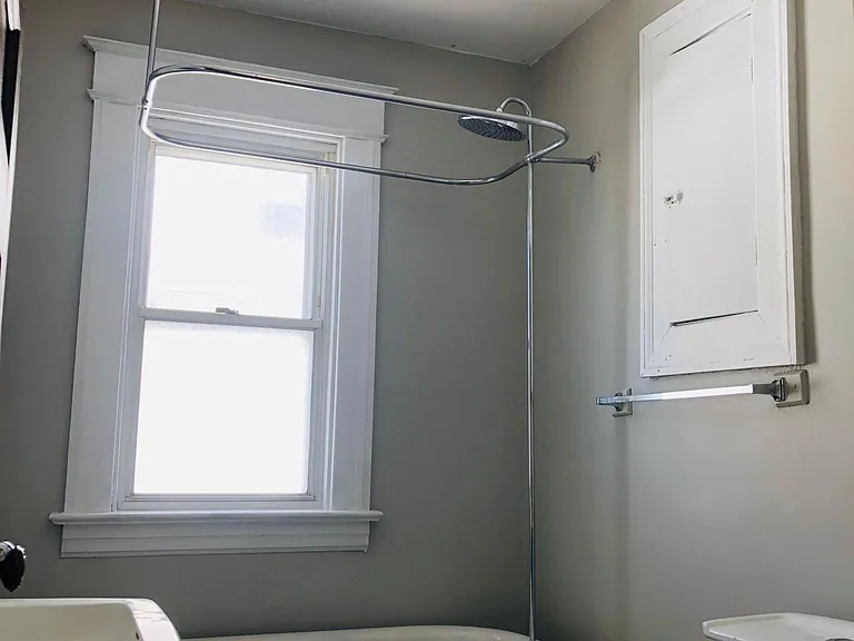 61 Quincy St — Photo 10