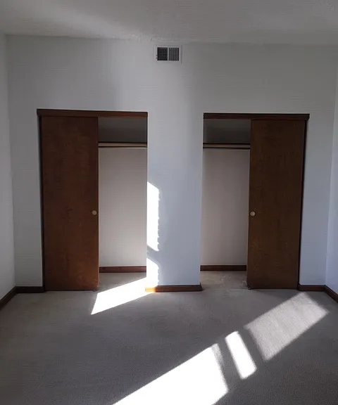 687 N High St #3H — Photo 12