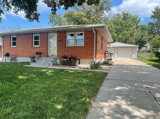 4010 N 12th St, Lincoln, NE 68521