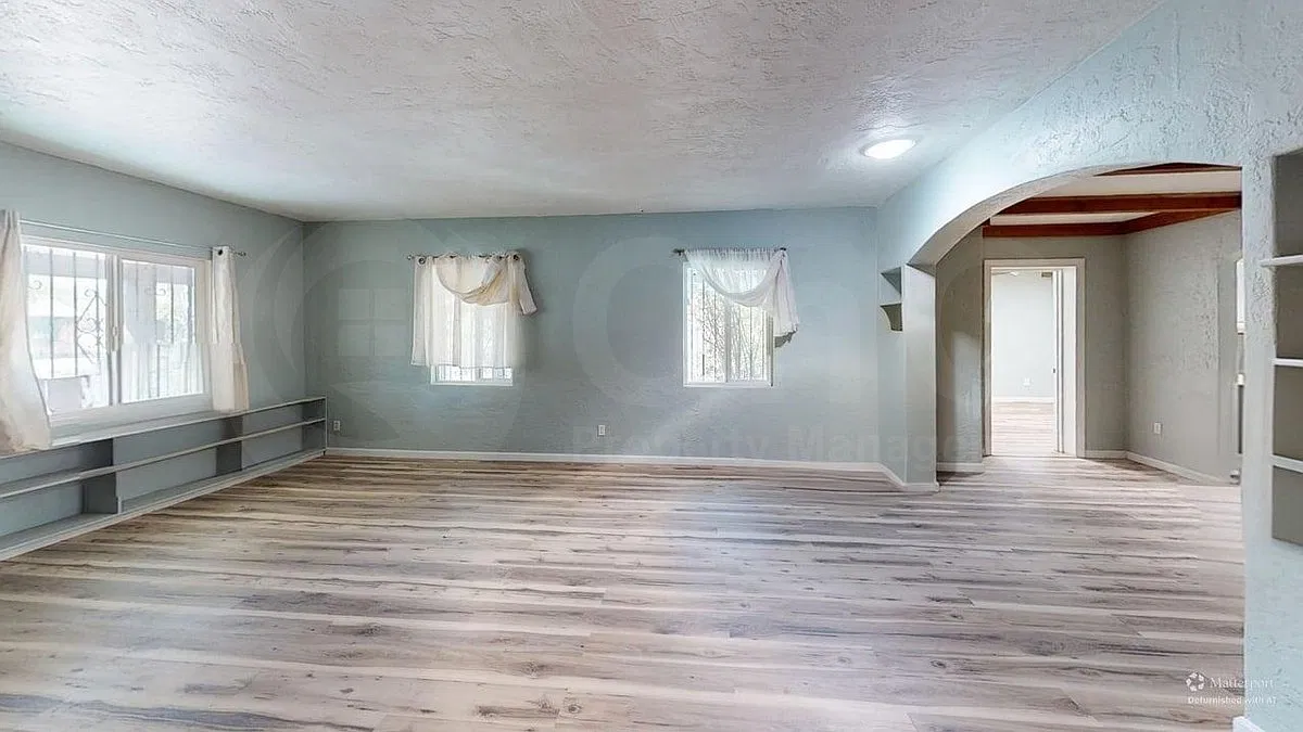 3 bed, 2.0 bath, 1573 sqft, $1,710 — Photo 4