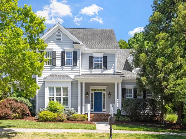 1201 Pinehurst Dr, Chapel Hill, NC 27517