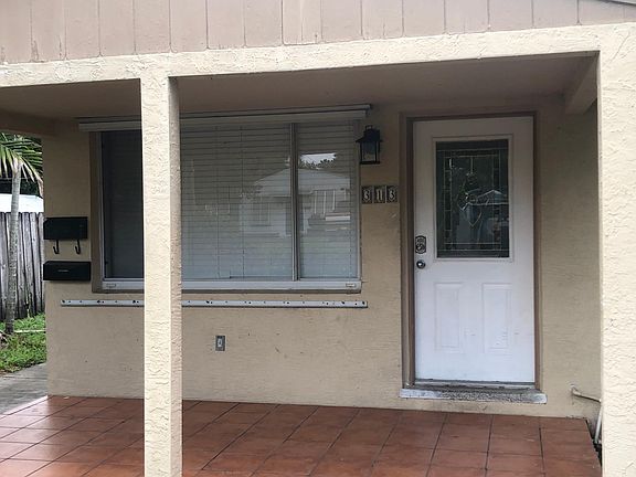 2nd image of 313 SW 14th Ct