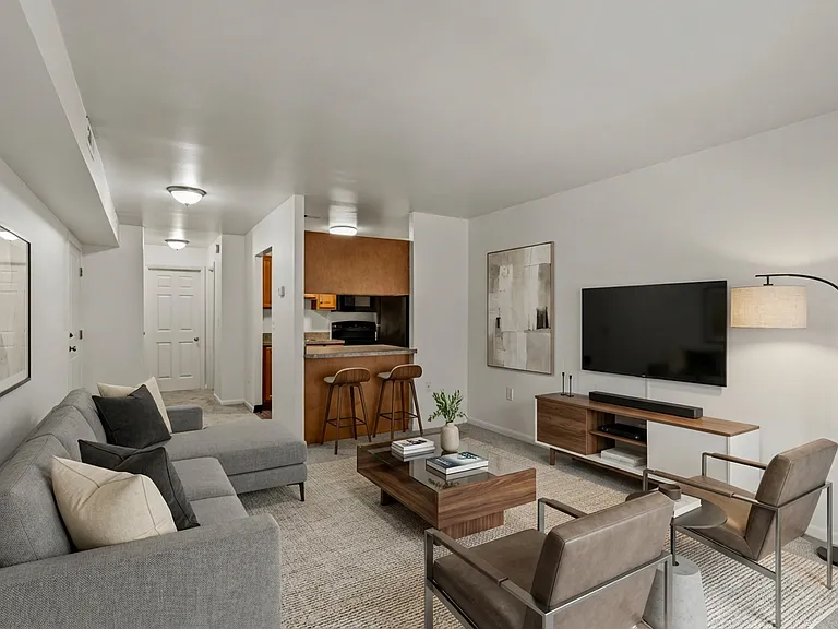 Rosedale Apartments — Photo 13
