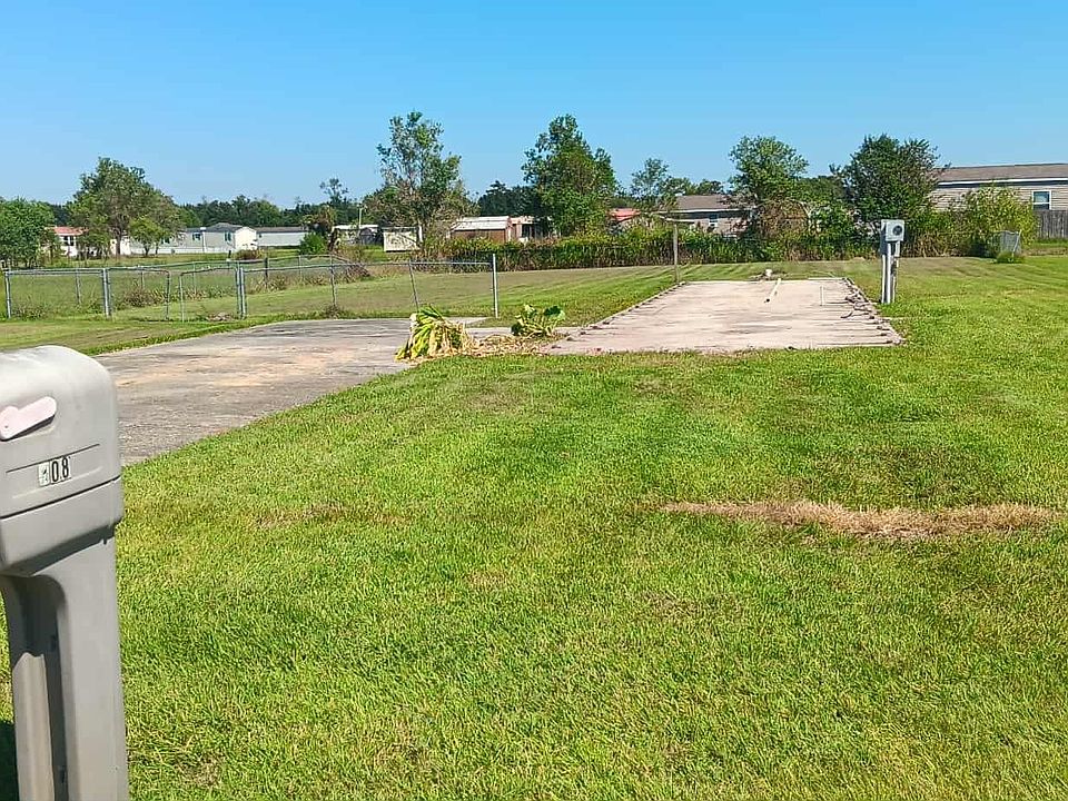 1st image of 108 Clara Dupuy Dr