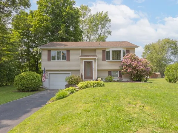 6 Regency Drive, Wappingers Falls, NY 12590