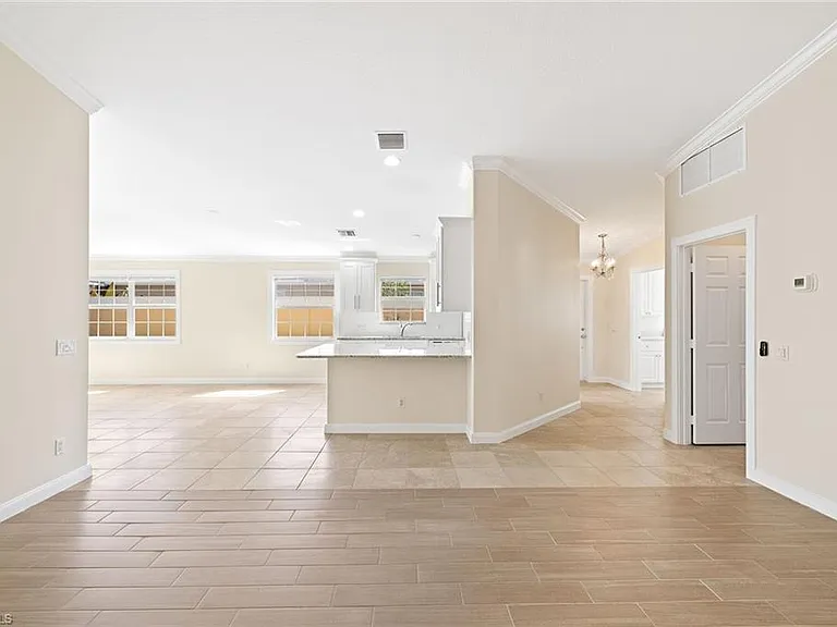 7539 Novara Ct — Photo 13