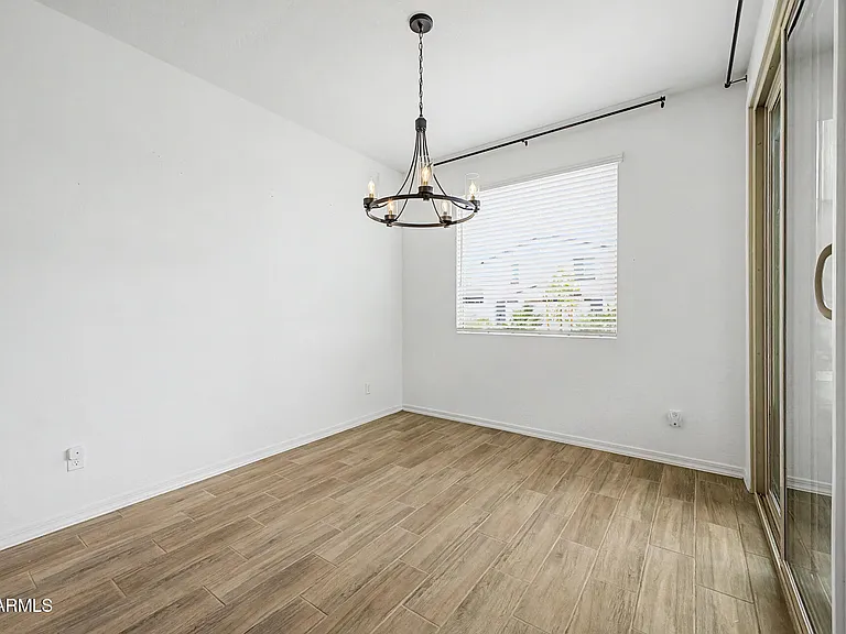 35948 W Santa Monica Ave — Photo 9