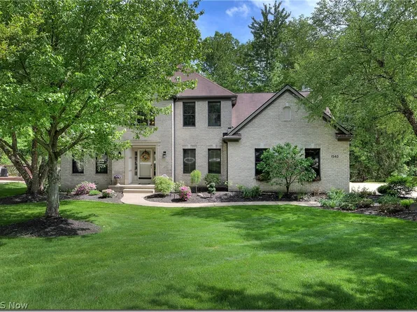 1540 Newton Pass, Broadview Heights, OH 44147