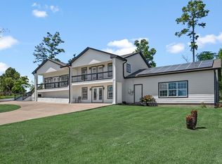 139 Laurel Cv W, Onalaska, TX 77360